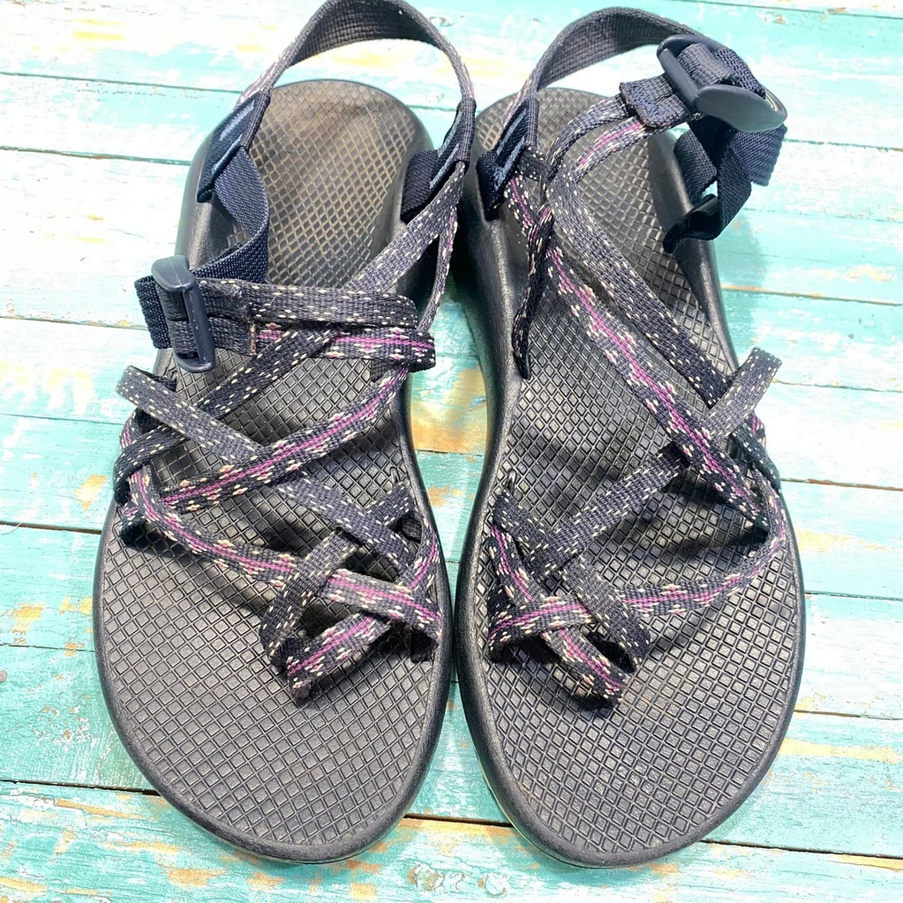 Chaco Sandals Womens Navy Magenta Strappy Toe Loop Hiking 10